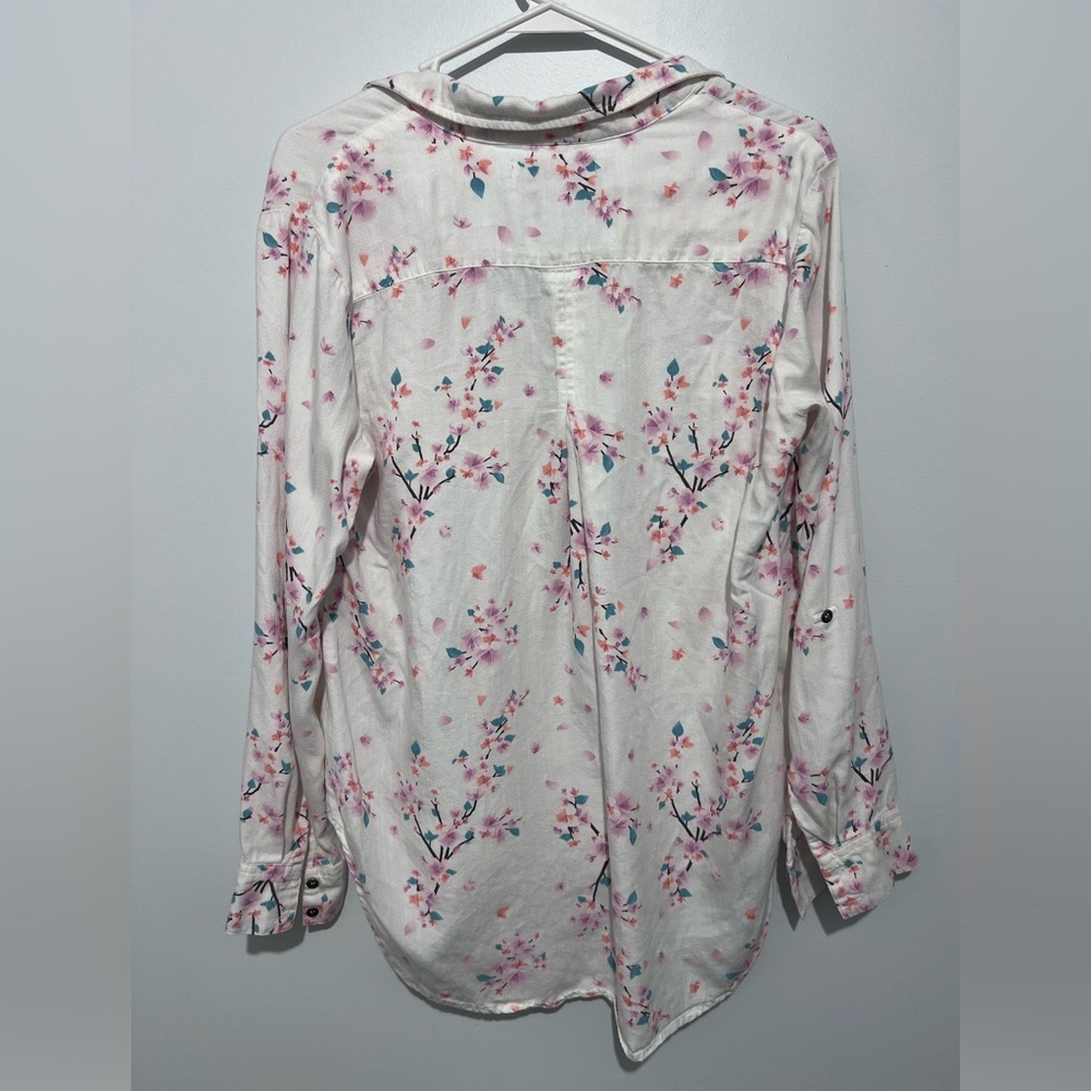 Billy T Floral Button Down Lyocell Spring Blossom Top - Picture 4 of 10